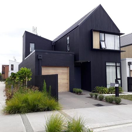 Vila Blissful Breeze Townhouse With Parking And Patio Auckland Exteriér fotografie