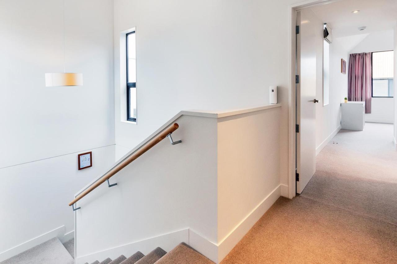 Vila Blissful Breeze Townhouse With Parking And Patio Auckland Exteriér fotografie