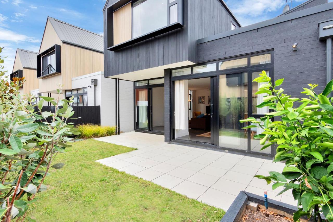 Vila Blissful Breeze Townhouse With Parking And Patio Auckland Exteriér fotografie