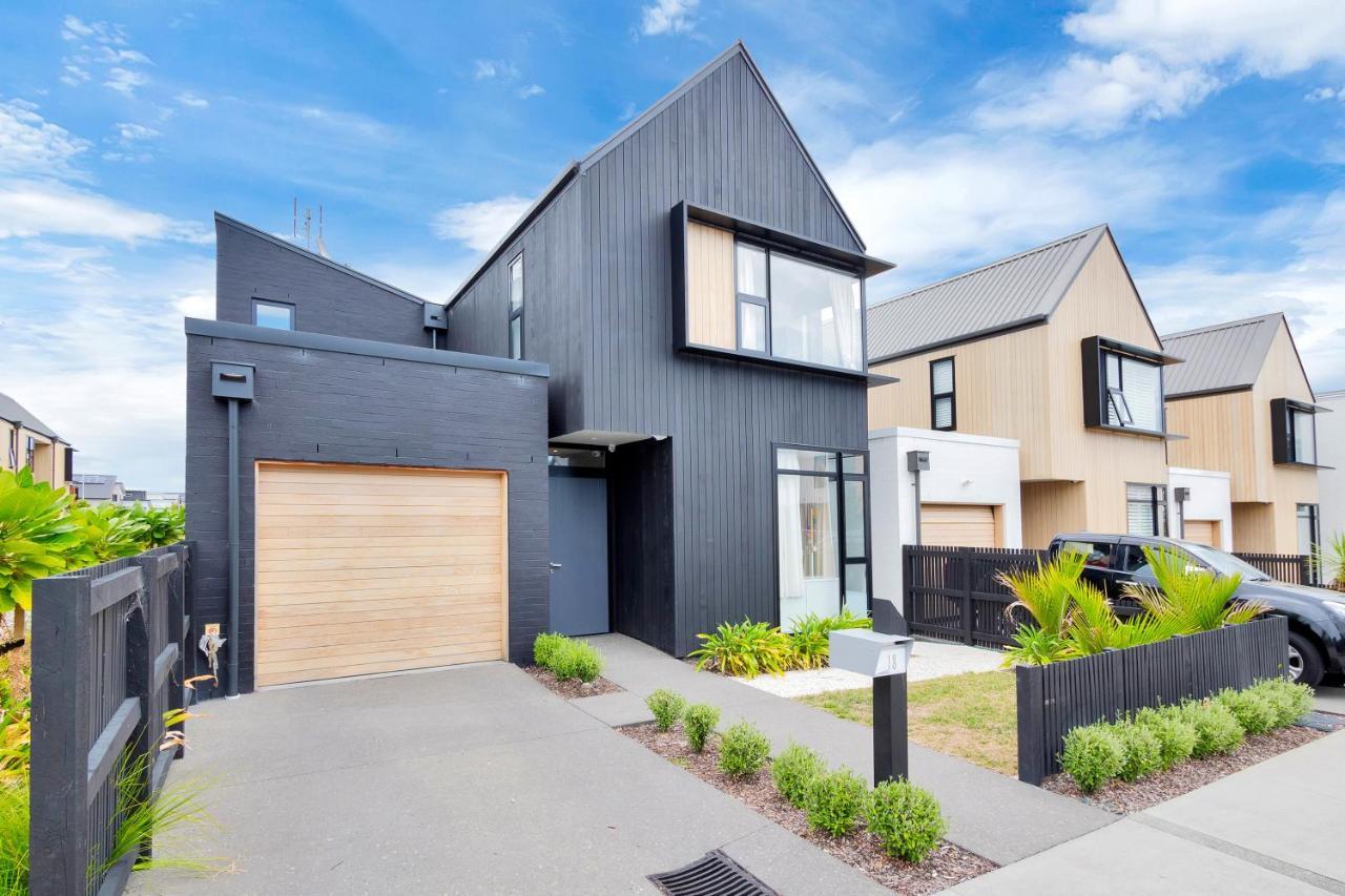 Vila Blissful Breeze Townhouse With Parking And Patio Auckland Exteriér fotografie