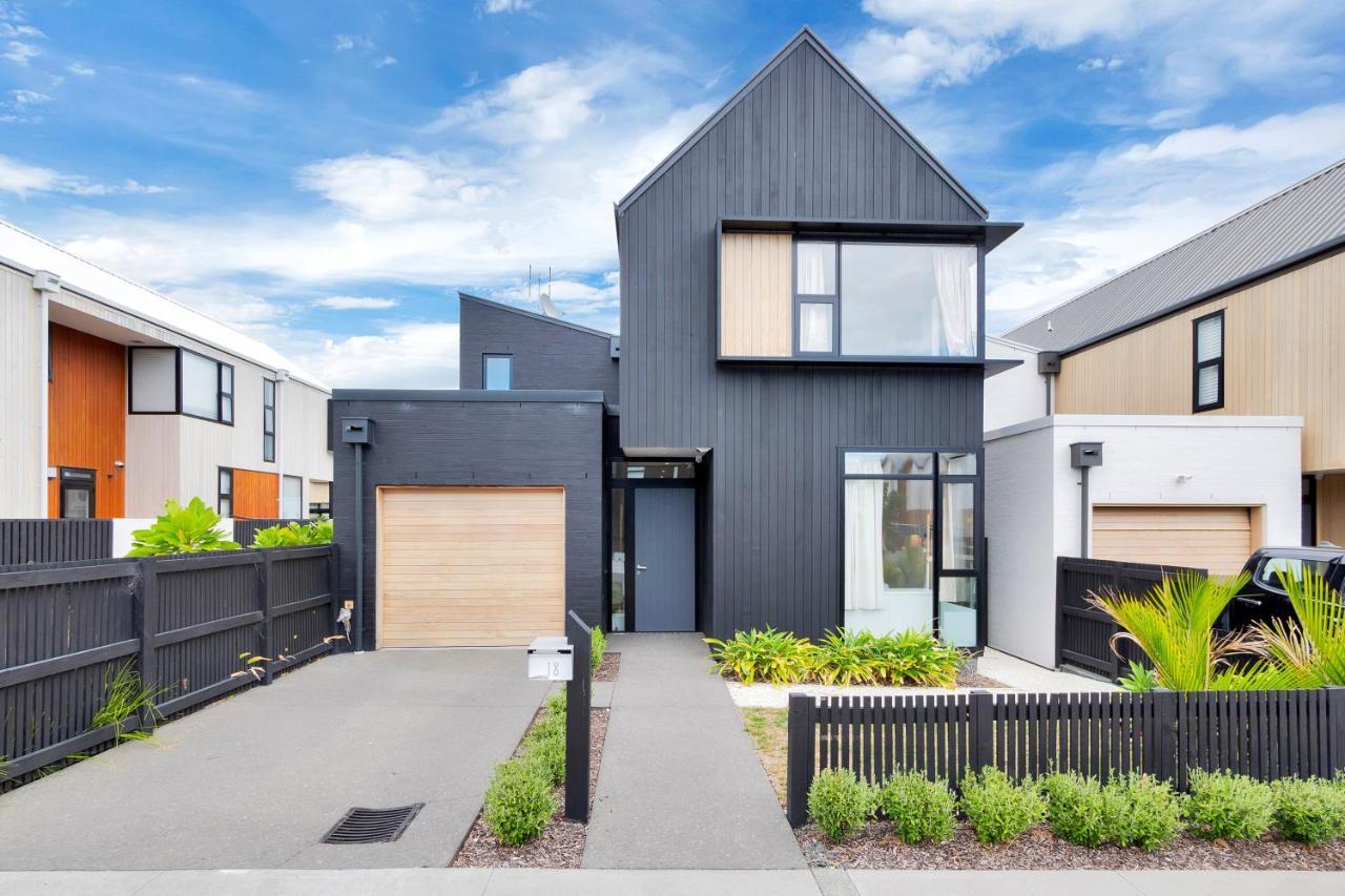 Vila Blissful Breeze Townhouse With Parking And Patio Auckland Exteriér fotografie